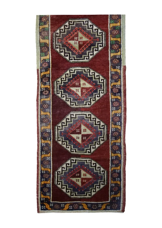 Oriental Rug Turkish Handmade Runner Tribal 1'7"x8'10" (2x9) Red Geometric Design #A33371