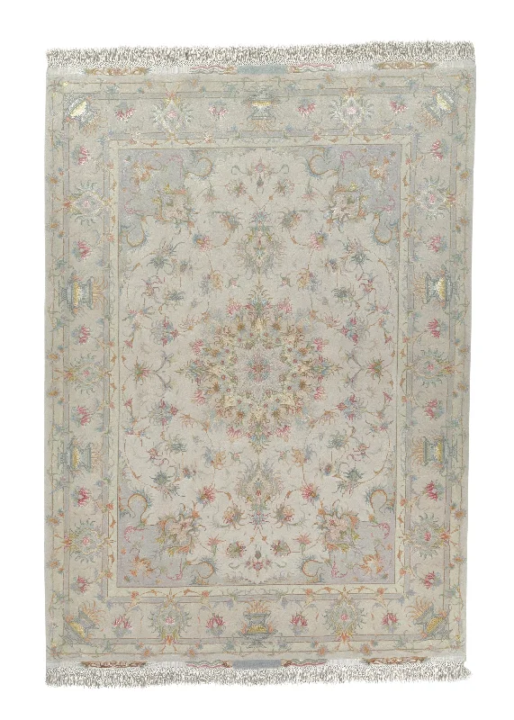 Persian Rug Tabriz Handmade Area Traditional 4'11"x6'10" (5x7) Whites/Beige Floral Naghsh Hosseinizadeh Design #35043