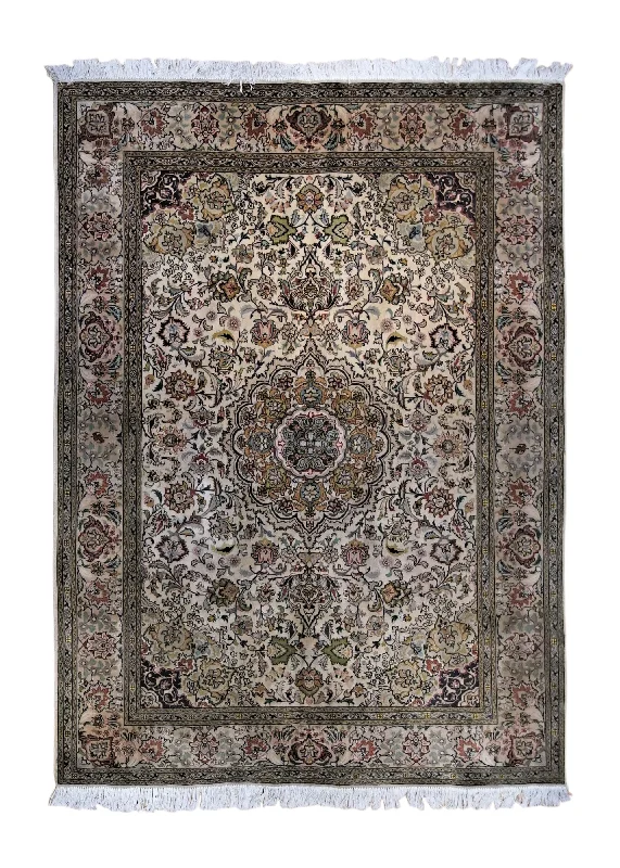 Persian Rug Tabriz Handmade Area Traditional 6'2"x7'0" (6x7) Whites/Beige Green Floral Naghsh Design #A34364