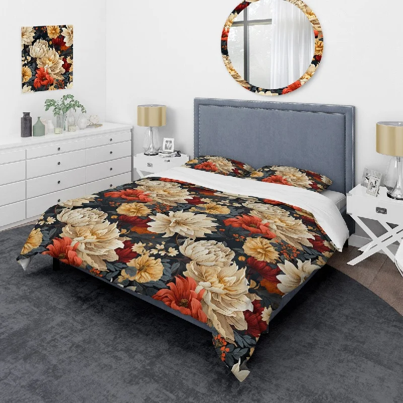 Designart "Beige Timeless Peony Elegance Wonderland I" Coral Modern Bedding Covert Cet With 2 Shams