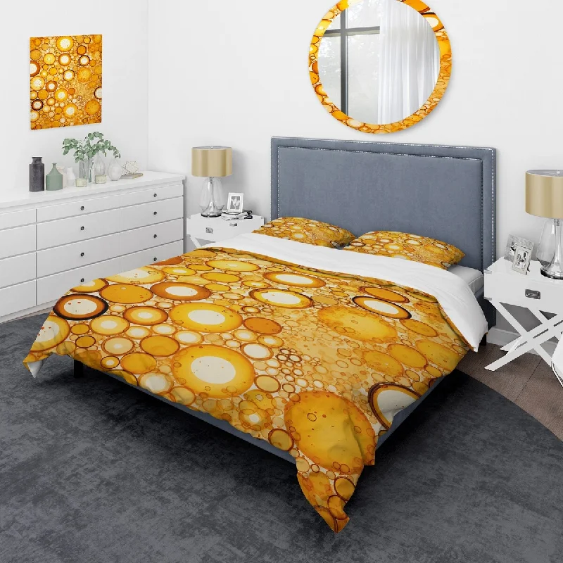 Designart "Glowing Sunset spiral Reverie IIII" Abstract Collages Bedding Cover Set - Traditional Bed Set with Shams