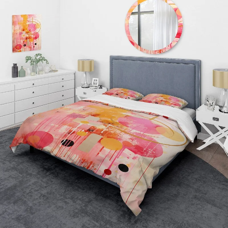 Designart "Pink gold Island Sunrise Collage" Abstract Collages Bedding Cover Set - Traditional Bed Set with Shams