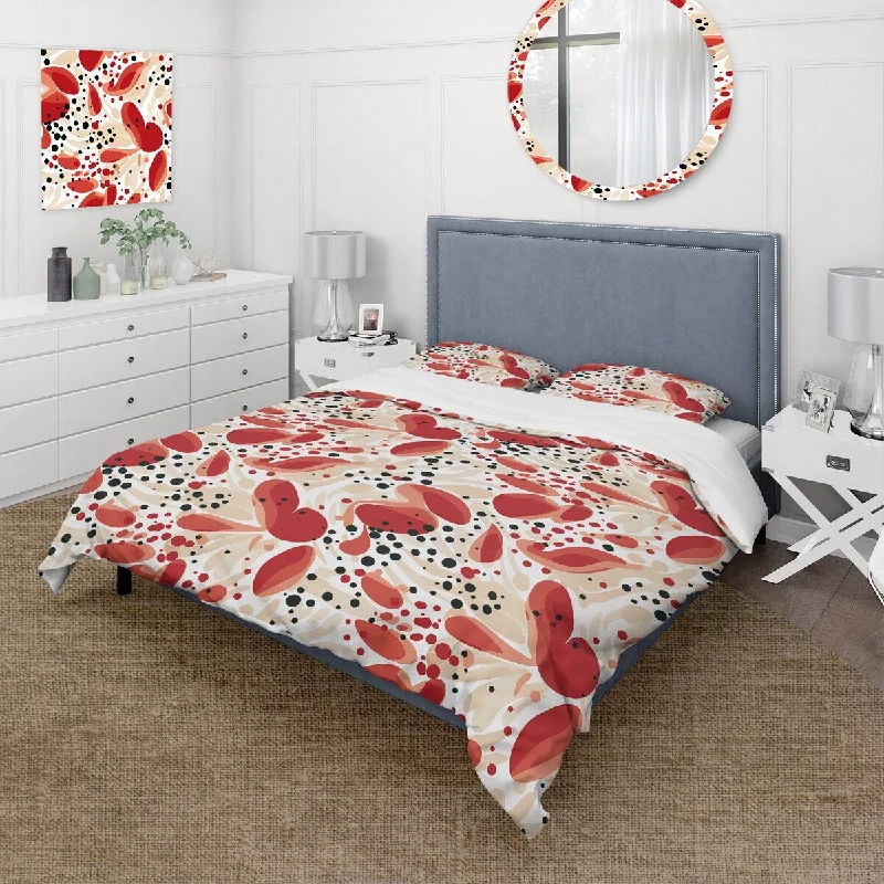 Designart "Red And White Polka Dots Pattern II" White modern bedding covert set with 2 shams