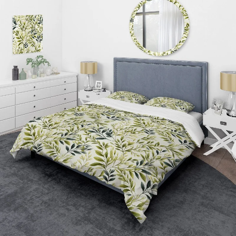 Designart "Tranquil Leaves II" Floral Bed Cover Set With 2 Shams