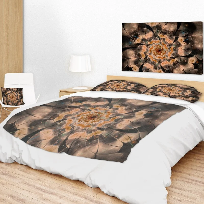 Designart 'Brown Fractal Flower Petals Close up' Floral Throw Blanket