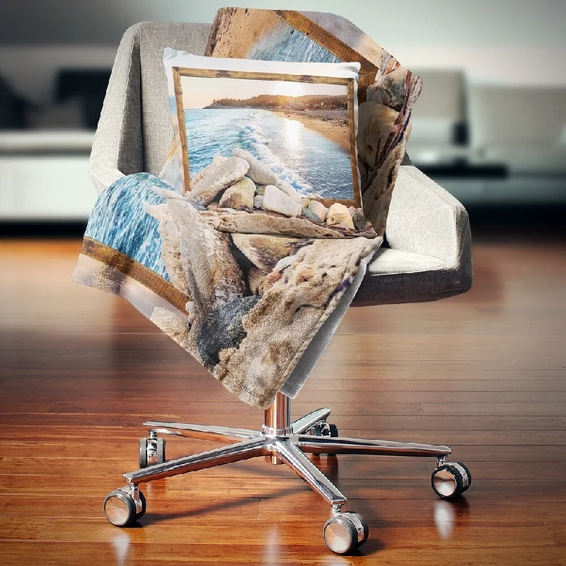 Designart 'Framed Effect Rocky Beach' Seashore Throw Blanket