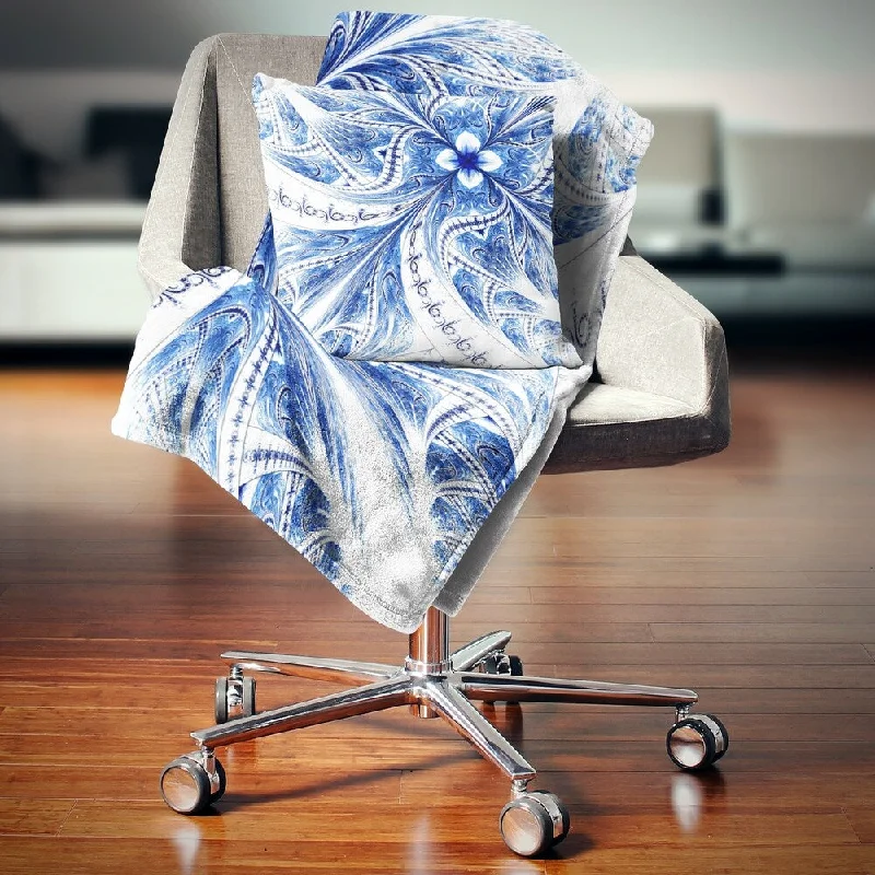 Designart 'Symmetrical Ideal Blue Fractal Flower' Floral Throw Blanket