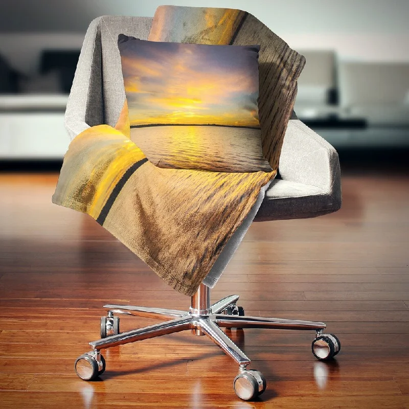 Designart 'Yellow Sunrise Light Hitting Waters' Seashore Throw Blanket