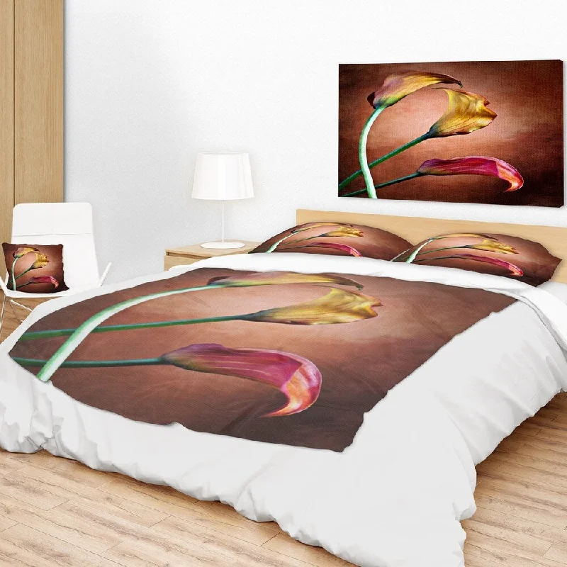 Designart 'Zantedeschia Aethiopica' Floral Throw Blanket