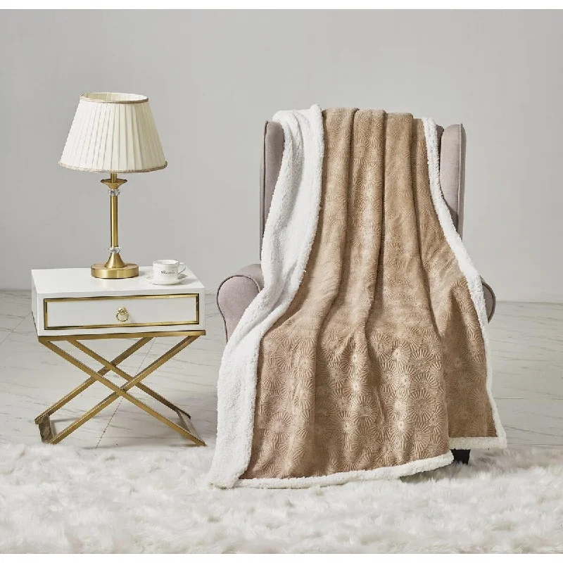 Louver Sherpa Throw Cream