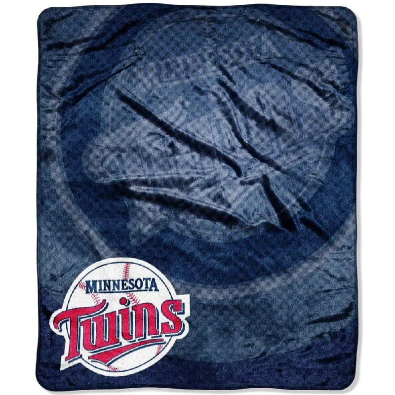 MLB Minnesota Twins Racshel Retro Throw