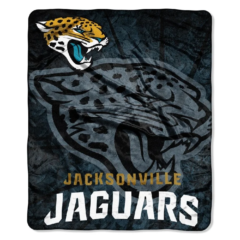 NFL Jacksonville Jaguars Rachel Roll Out Throw