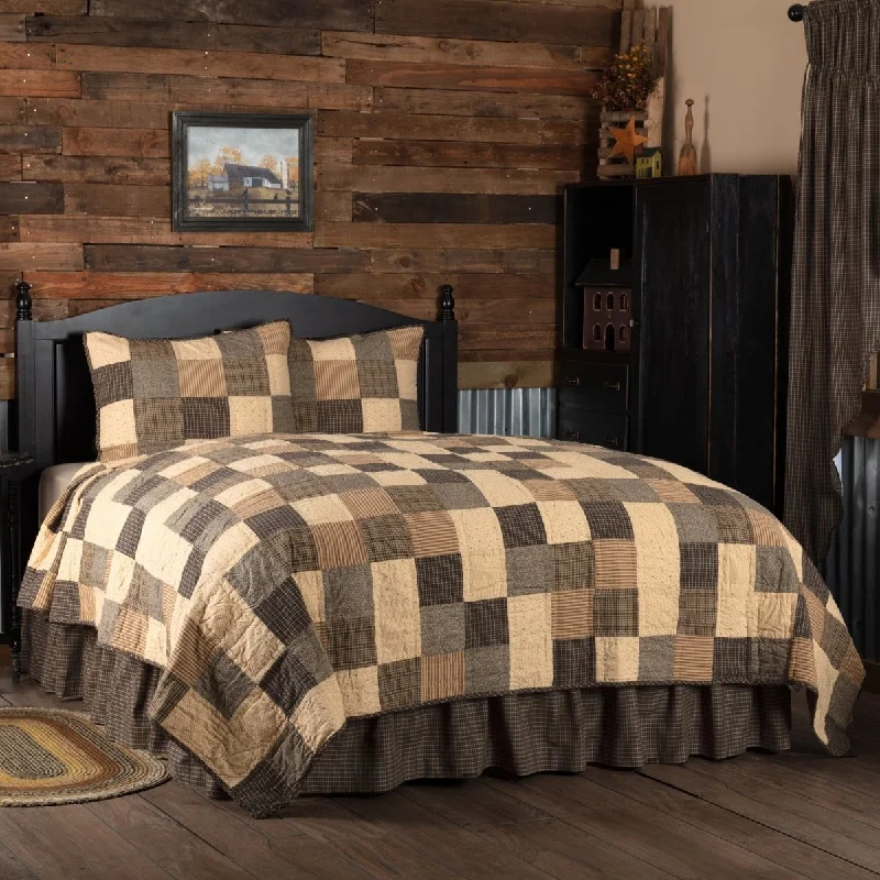 Kettle Grove Quilt Set - California King